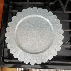 4 Scalloped Metal Charger Plates